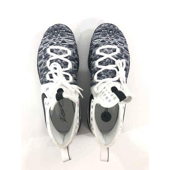 Nike Zoom KD9 Oreo Basketball Shoes 855908-100 - Picture 3 of 8